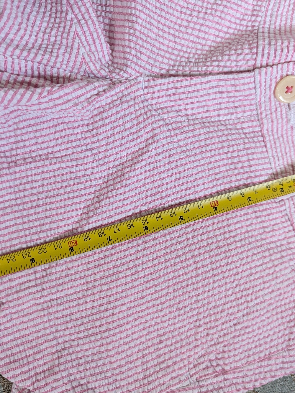 Lilly Pulitzer Buttercup shorts - Picture 4 of 4
